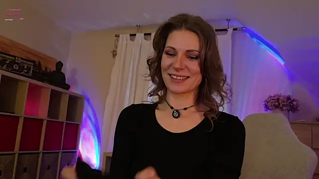 Snapshot of ilucyme chatting on January 27, 6:41 pm ilucyme online show from January 27, 6:41 pm