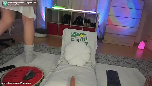 ilucyme online show from November 2, 6:21 pm