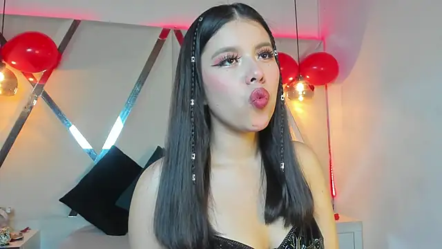 MarielQueenx online show from February 19, 3:17 am