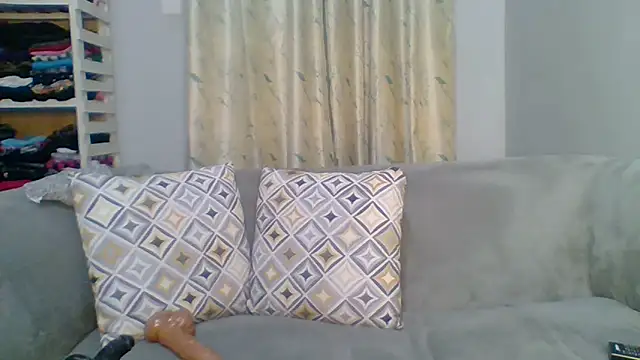 Petite 254 online show from May 6, 12:08 am