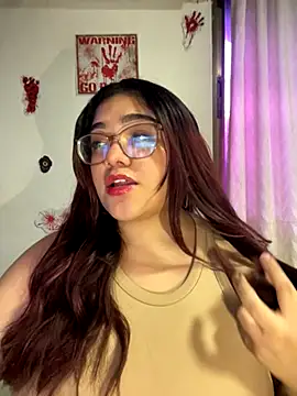 KathyGonzalez online show from October 17, 11:35 am