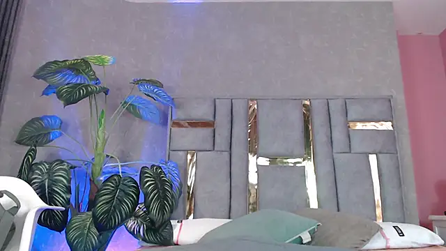 JuliaRose ks online show from November 19, 12:27 pm