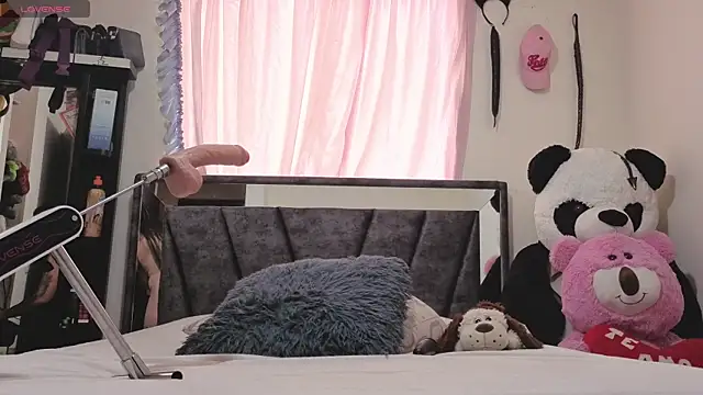 Snapshot of Hotsamantamature chatting on October 18, 6:30 pm Hotsamantamature online show from October 18, 6:30 pm