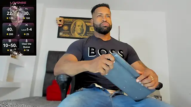 Snapshot of MattRodriguez9 chatting on October 18, 11:11 am MattRodriguez9 online show from October 18, 11:11 am