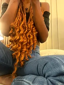 Snapshot of adaraSmiith chatting on September 25, 12:31 pm adaraSmiith online show from September 25, 12:31 pm