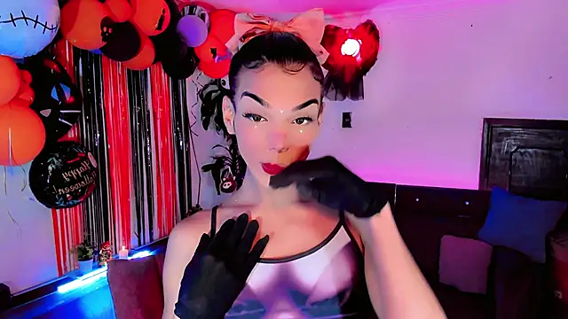 the-horus-girl online show from October 26, 5:24 am