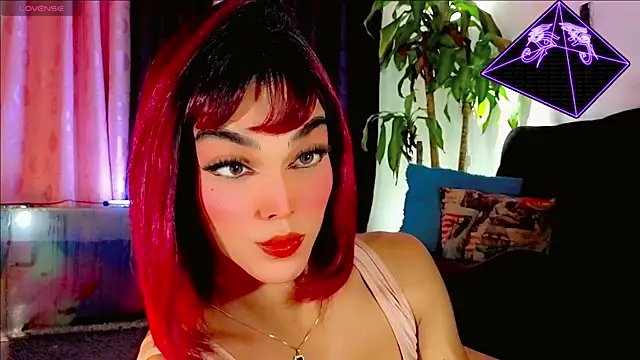 the-horus-girl online show from May 2, 1:21 am