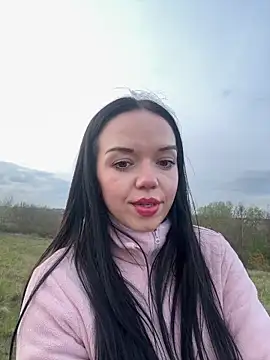 Snapshot of Vanesskaa chatting on April 2, 5:54 pm Vanesskaa online show from April 2, 5:54 pm