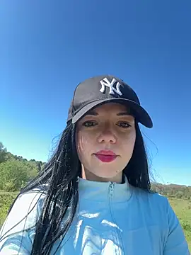 Snapshot of Vanesskaa chatting on April 30, 10:21 am Vanesskaa online show from April 30, 10:21 am