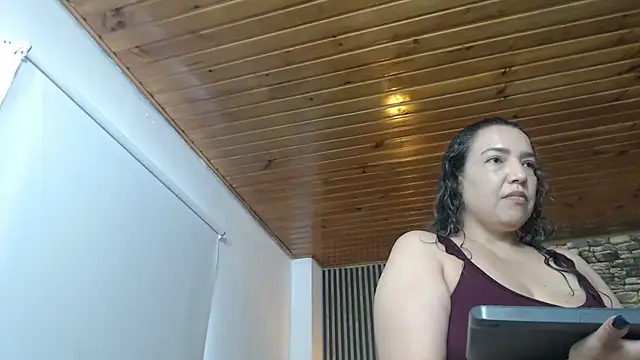 Snapshot of marie_hss chatting on October 13, 6:52 pm marie hss online show from October 13, 6:52 pm