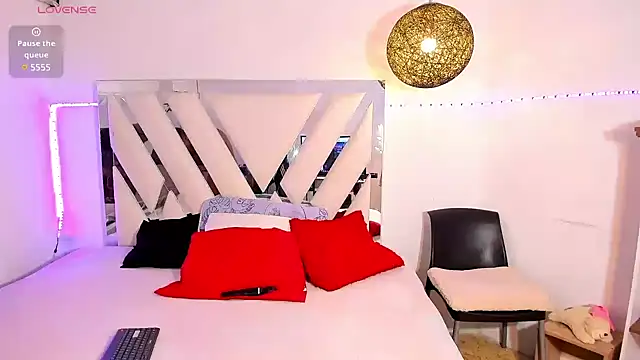 Snapshot of rose_scottt chatting on March 12, 11:42 am rose scottt online show from March 12, 11:42 am