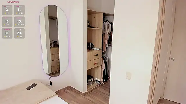 Snapshot of rose_scottt chatting on October 15, 3:12 pm rose scottt online show from October 15, 3:12 pm