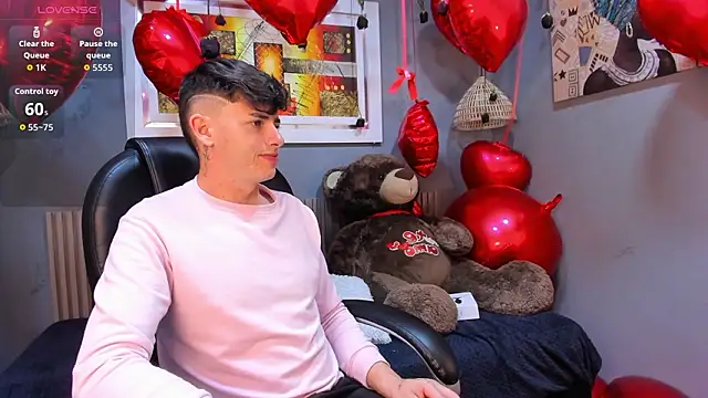 Snapshot of tossetrech chatting on February 21, 3:29 am tossetrech online show from February 21, 3:29 am