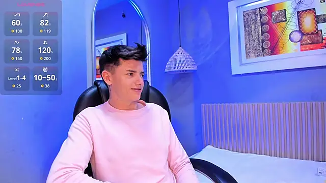 Snapshot of tossetrech chatting on March 24, 3:33 am tossetrech online show from March 24, 3:33 am