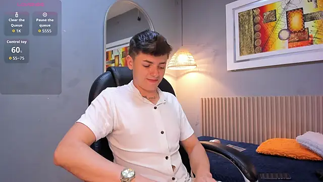 Snapshot of tossetrech chatting on April 7, 3:29 am tossetrech online show from April 7, 3:29 am