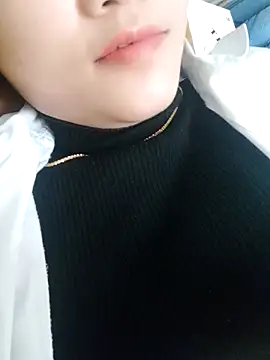 Snapshot of sexandmen66 chatting on November 6, 4:35 am sexandmen66 online show from November 6, 4:35 am