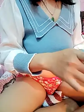 Snapshot of sexandmen66 chatting on December 18, 1:11 am sexandmen66 online show from December 18, 1:11 am