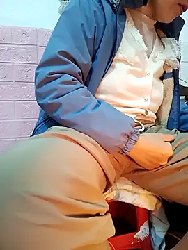 Snapshot of sexandmen66 chatting on January 8, 12:57 am sexandmen66 online show from January 8, 12:57 am