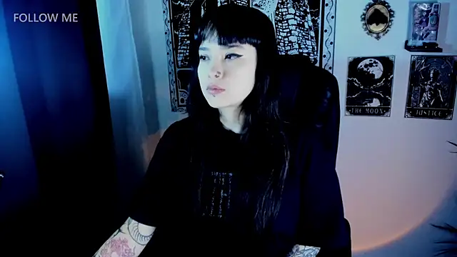 Demongirl6666 online show from January 7, 7:33 am