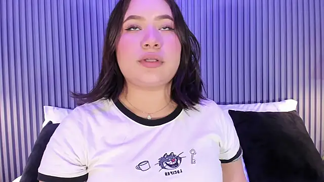 HannaKarson online show from October 16, 11:44 am