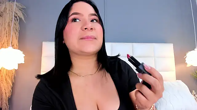 HannaKarson online show from January 16, 11:36 am