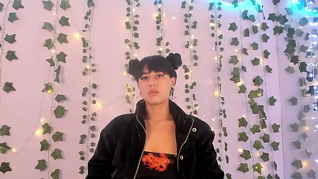 Natasha Nasty2 online show from December 21, 7:49 pm