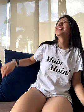 Liissa cute  online show from October 12, 6:07 pm