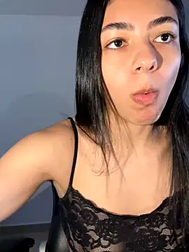 Liissa cute  online show from October 23, 7:01 pm