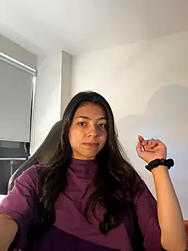 Liissa cute  online show from November 28, 5:48 pm