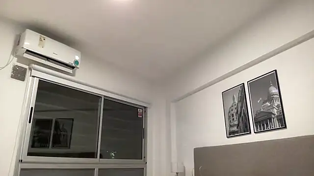 Snapshot of Lolykush chatting on October 16, 12:44 am Lolykush online show from October 16, 12:44 am