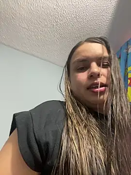 Nathaly00  online show from December 14, 10:25 pm