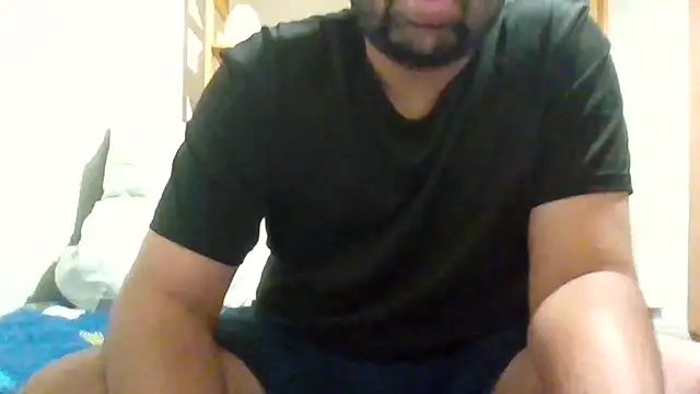 whoreboi98 online show from June 18, 10:47 pm