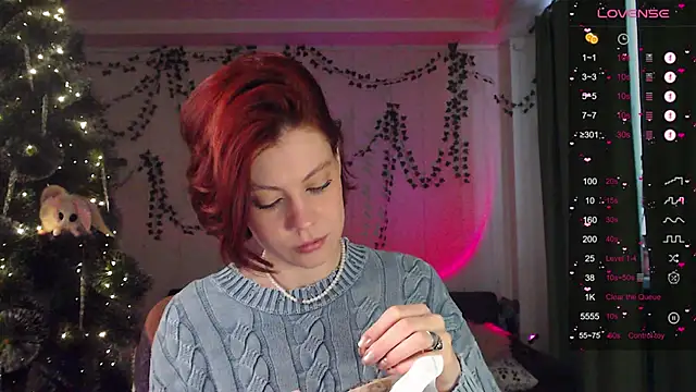 Snapshot of Your_Corvus chatting on December 20, 7:01 am Your Corvus online show from December 20, 7:01 am