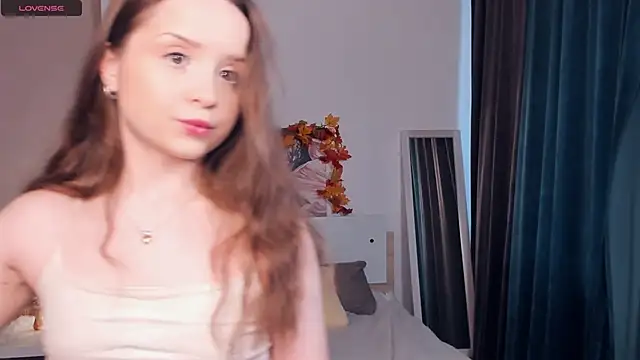 Snapshot of RenetTolken chatting on October 16, 9:10 am RenetTolken online show from October 16, 9:10 am