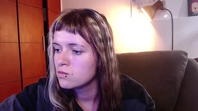 NEXT DOOR GIRL  online show from October 20, 9:26 pm