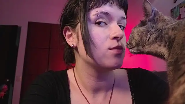 NEXT DOOR GIRL  online show from May 5, 10:51 pm