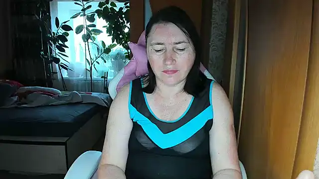 Snapshot of Tatyana51 chatting on June 30, 11:17 pm Tatyana51 online show from June 30, 11:17 pm