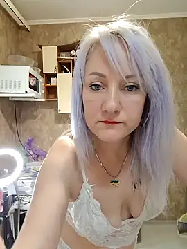 Tina Alev online show from January 26, 7:31 pm