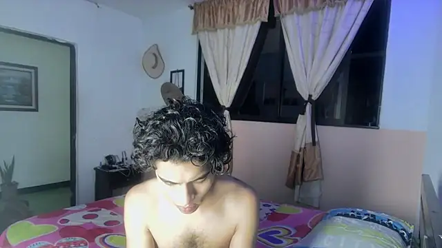 sweet tippot online show from December 29, 3:11 am