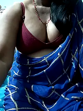 Snapshot of Savita_bhabhii chatting on February 2, 10:13 am Savita bhabhii online show from February 2, 10:13 am