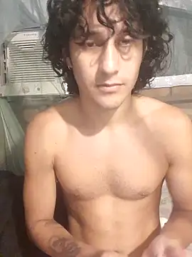 pedrodavid  online show from May 14, 1:45 am