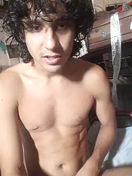 pedrodavid  online show from May 18, 7:31 pm