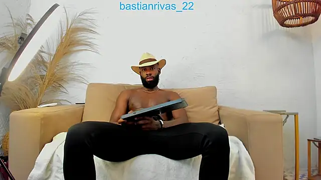 BASTIAN RIVAS  online show from January 19, 4:01 am