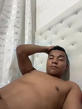 LiamsyAllison online show from February 22, 3:03 pm