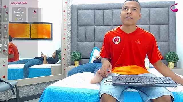 LiamsyAllison online show from September 9, 1:10 pm