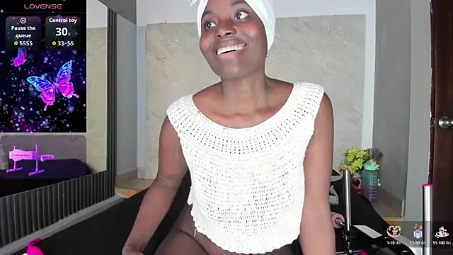 Snapshot of Adele_89 chatting on October 11, 7:56 pm Adele 89 online show from October 11, 7:56 pm