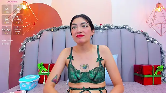 ThailyCherry online show from December 24, 1:50 pm
