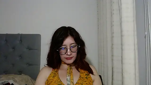 mariana124- online show from January 8, 10:27 pm