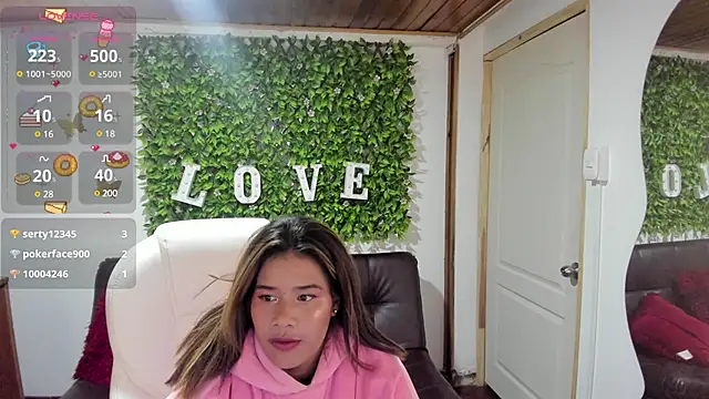 Enma  clark online show from January 21, 10:19 am