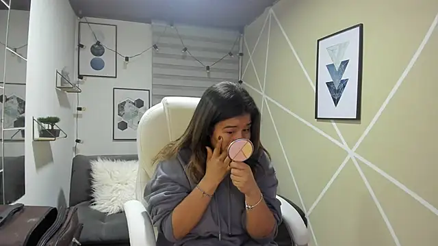 Enma  clark online show from November 25, 3:39 am